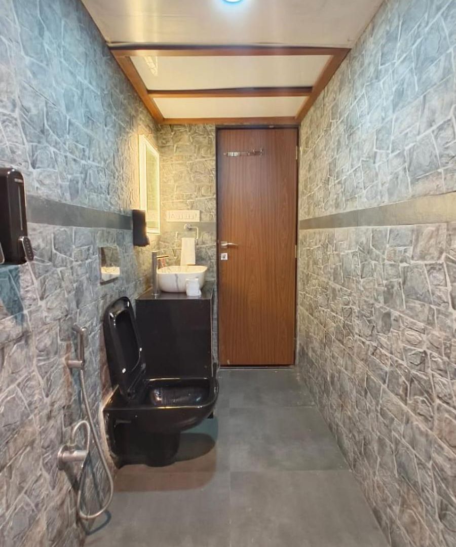 Bachis Nest Luxury 5bhk With Lawn And Terrace Apartment Mumbai