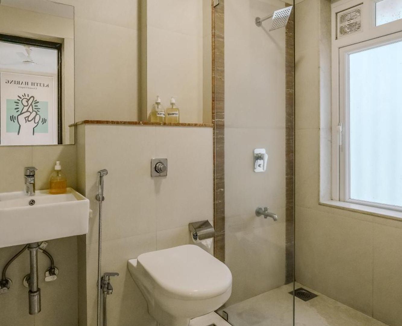 Zen Private 3Bhk In Bandra *