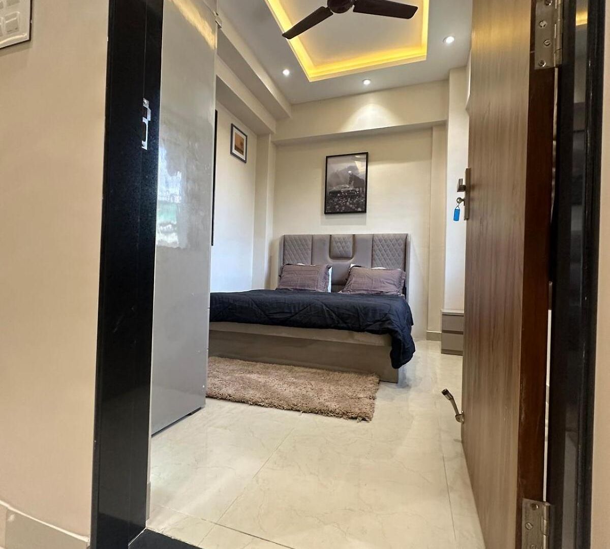 Enchante - 15 Mins From Lilavati & Nanavati Mumbai