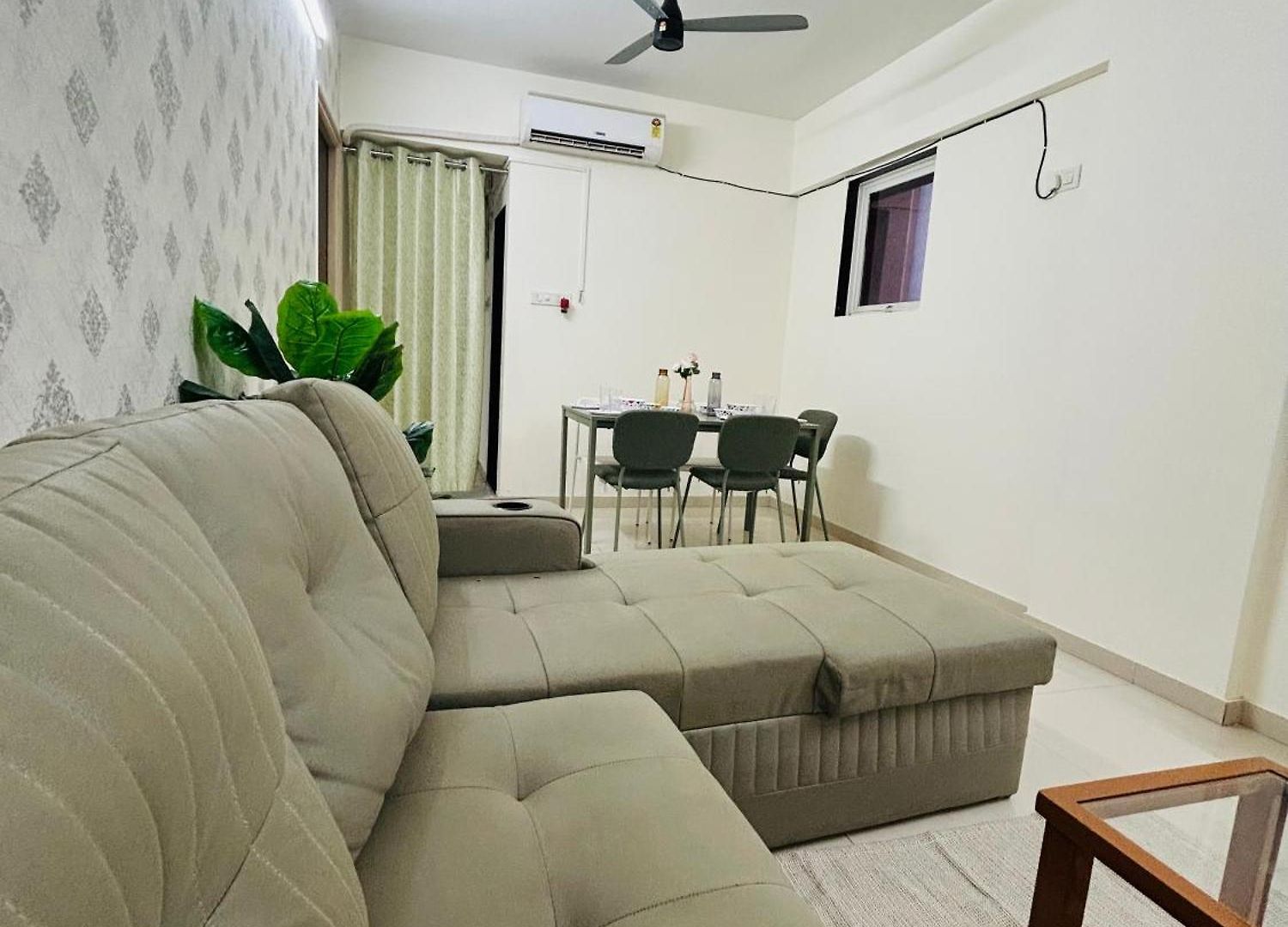 2bhk Near Powai Hiranandini-star Homes Mumbai