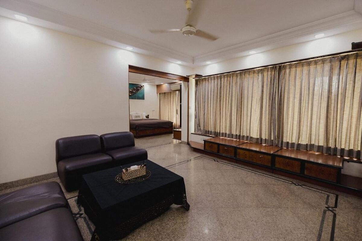 Bachis Nest Luxury 5bhk With Lawn And Terrace *