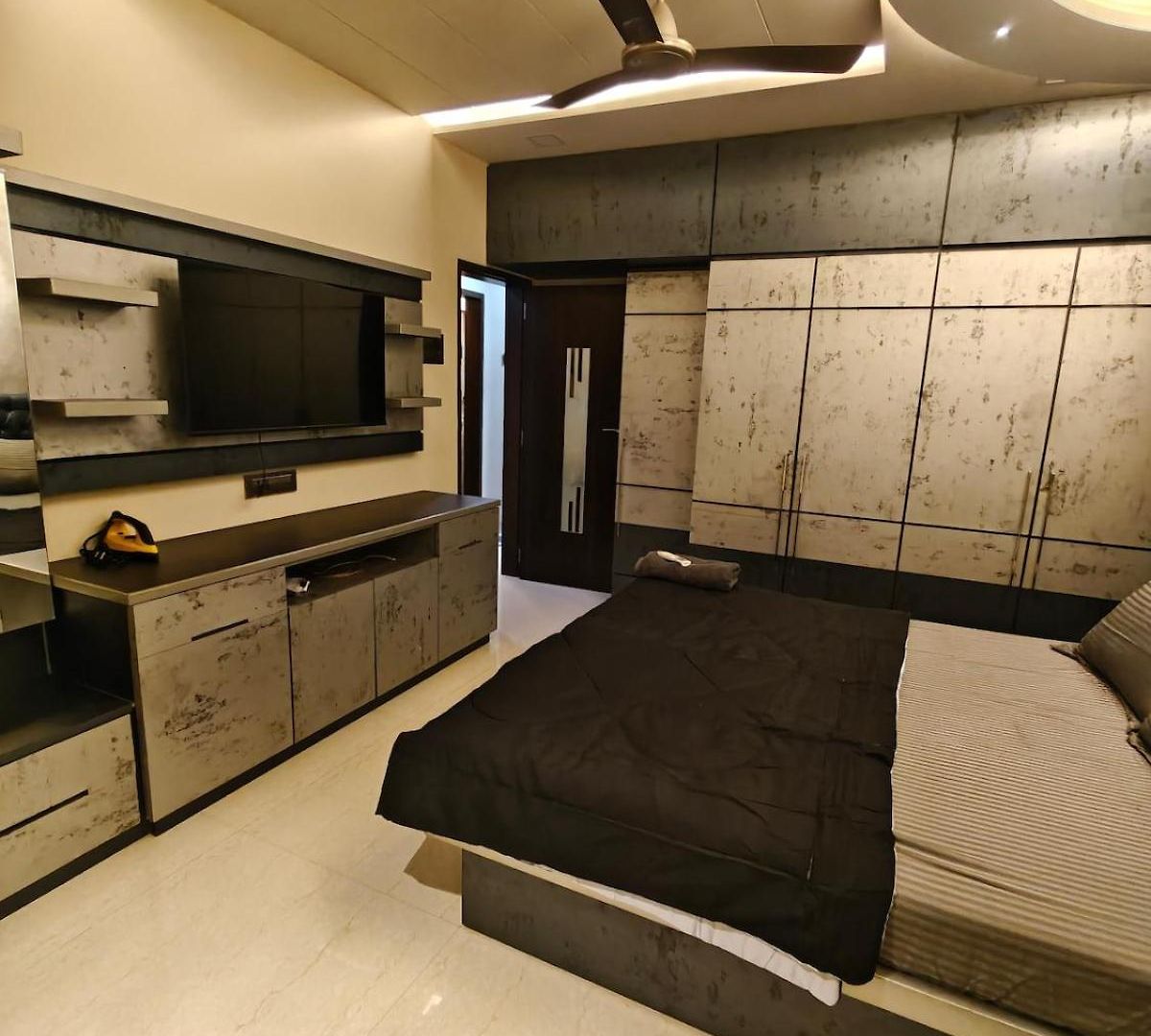 Apartment The Royal Abode Mumbai