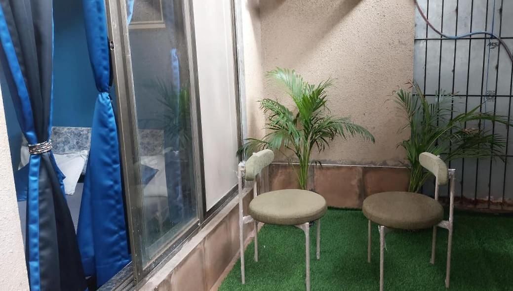 Iss 506 Private With Balcony Andheri West *