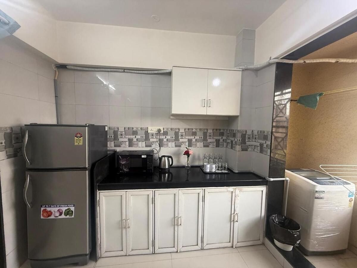 Apartment 2bhk Flat Near Hiranandini Powai- Star Homes