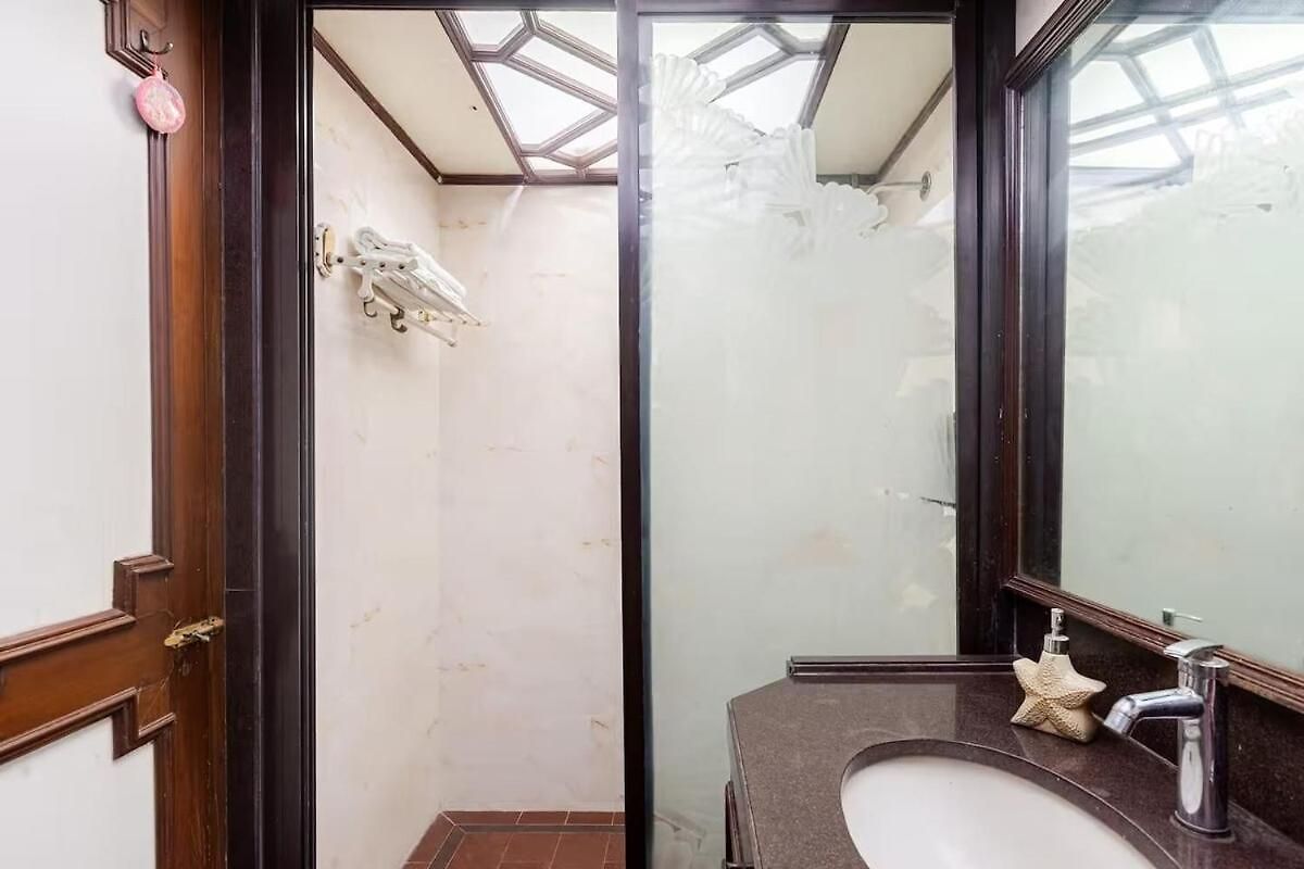 Bachis Nest Luxury 5bhk With Lawn And Terrace Mumbai