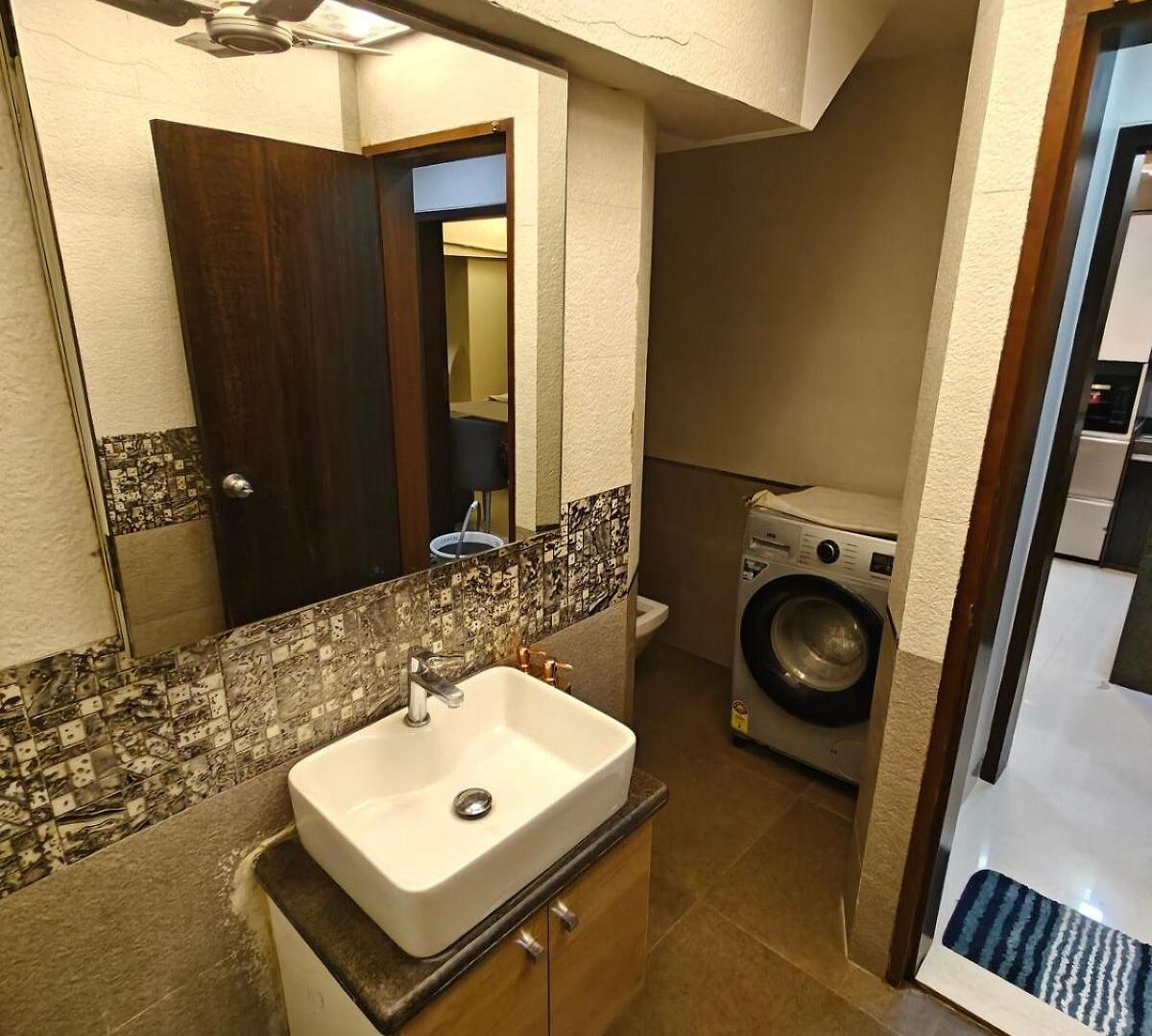 The Royal Abode Apartment