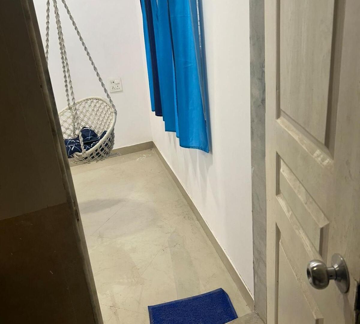 2bhk By The Sea Carters Apartment Mumbai