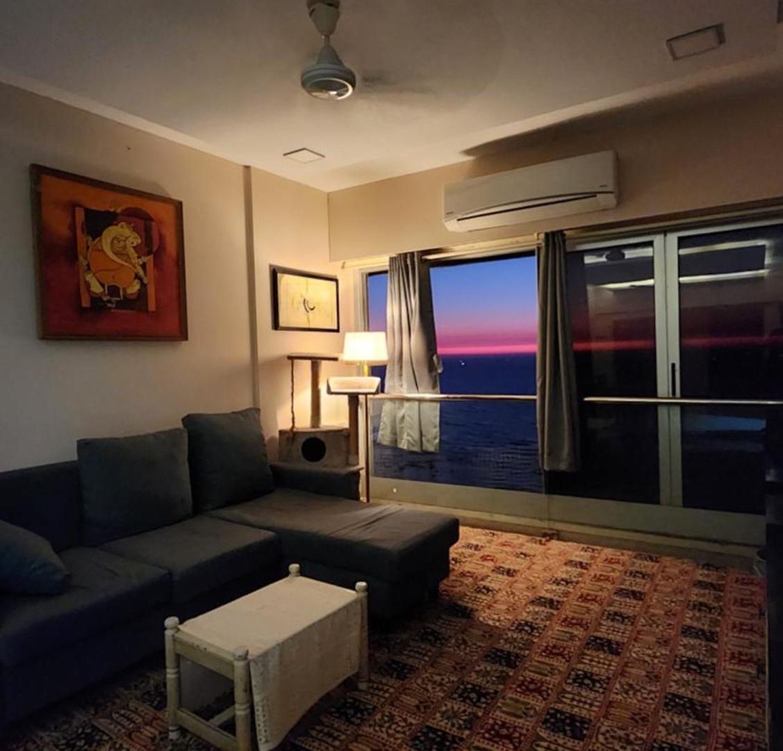 Apartment Ocean 360 Sea Facing Apartment- 1401