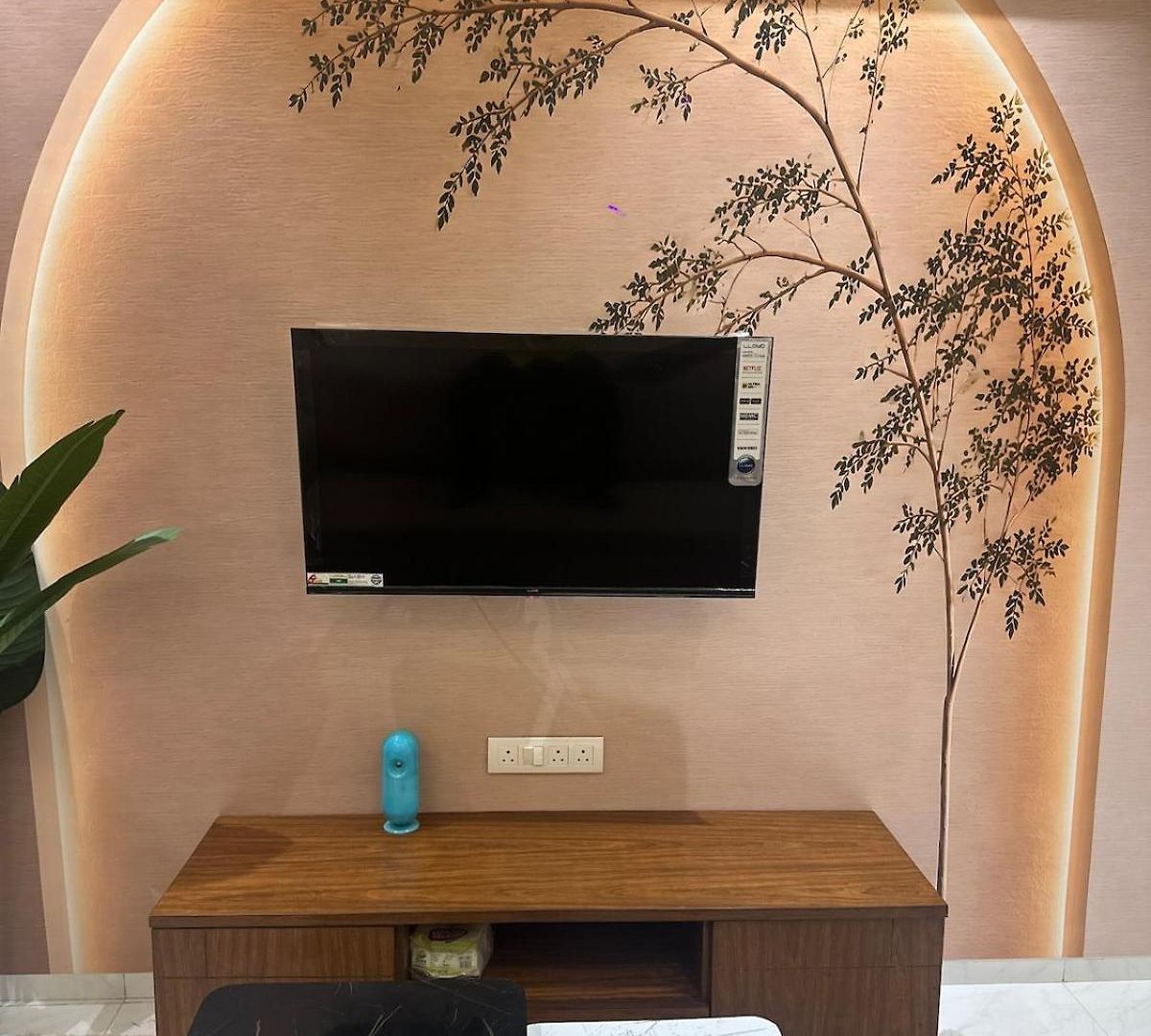 Izaara - 15 Mins From Lilavati & Nanavati Apartment *