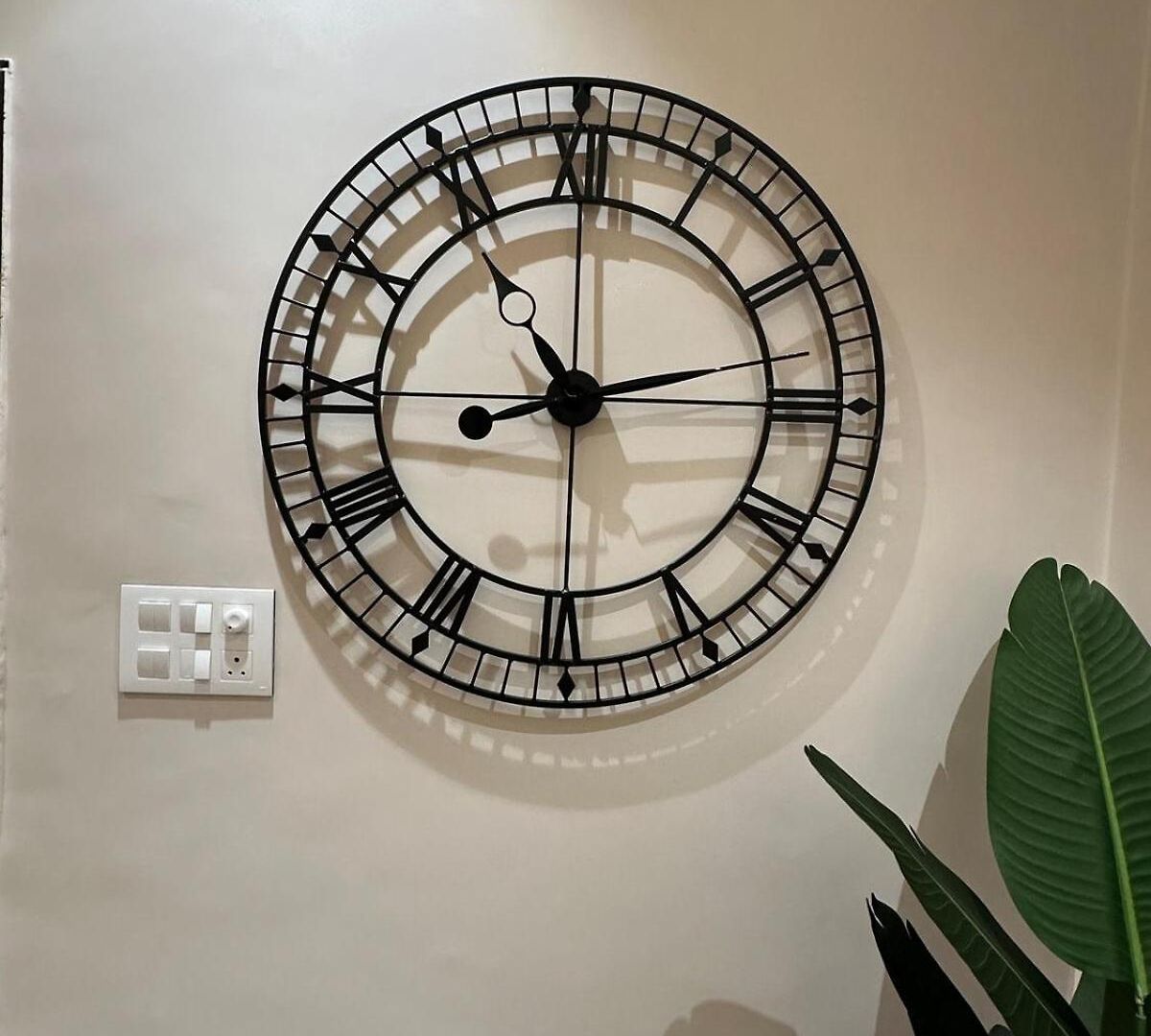 Enchante - 15 Mins From Lilavati & Nanavati Apartment *