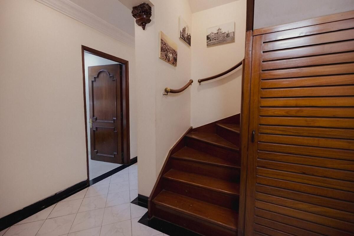 Bachis Nest Luxury 5bhk With Lawn And Terrace * Mumbai