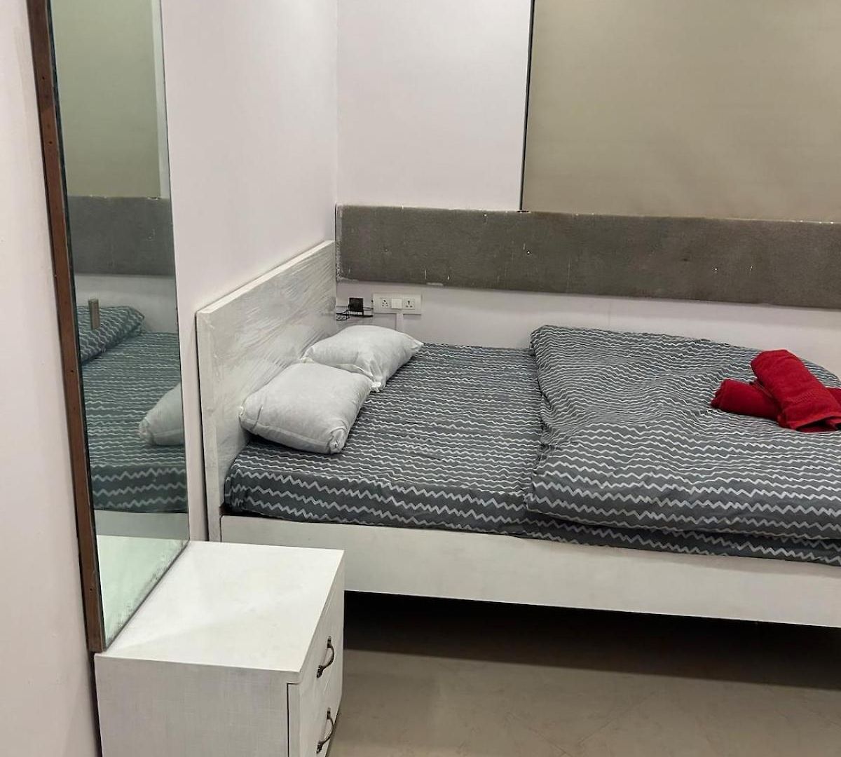 2bhk By The Sea Carters Apartment Mumbai