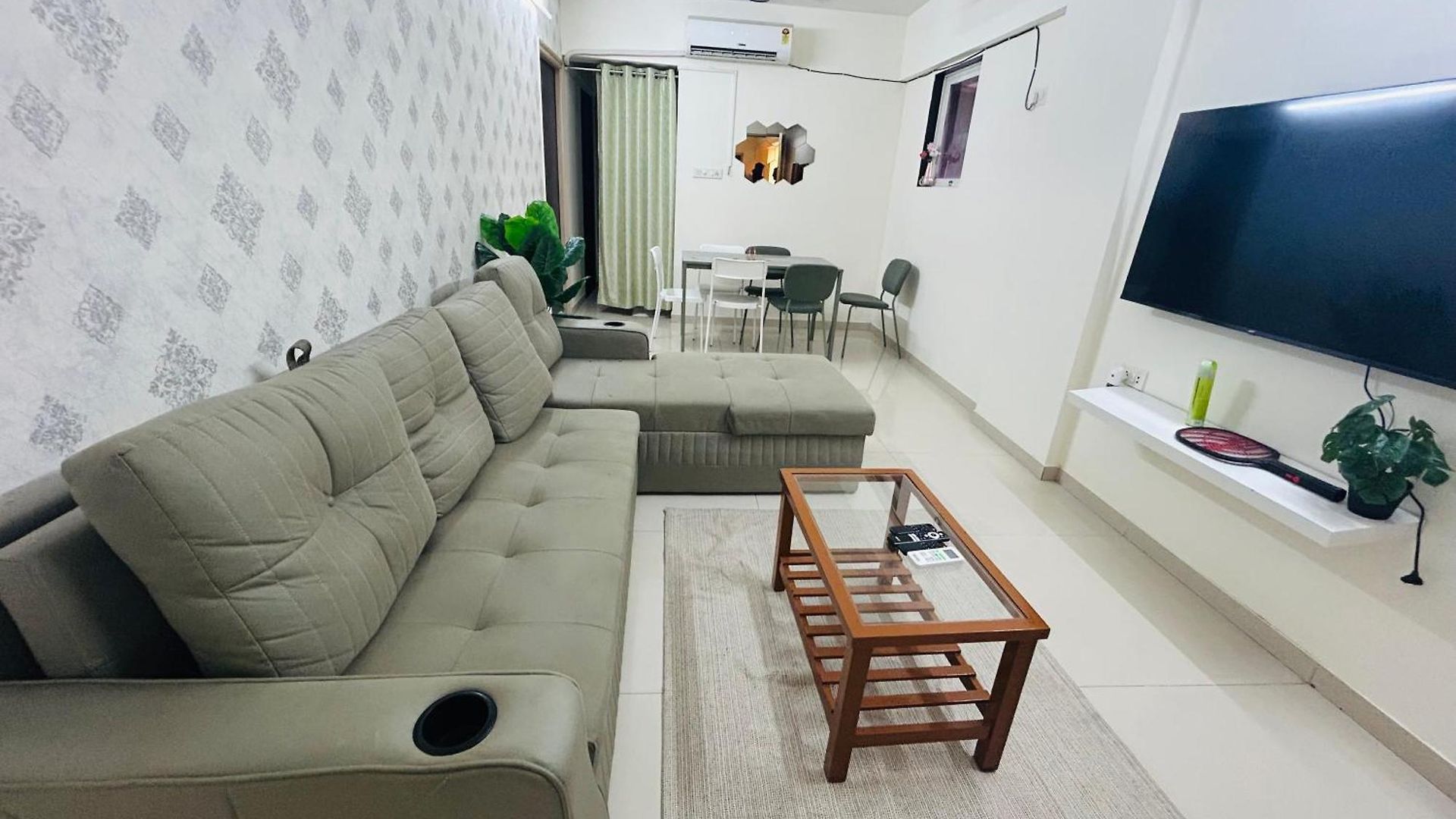 2bhk Near Powai Hiranandini-star Homes