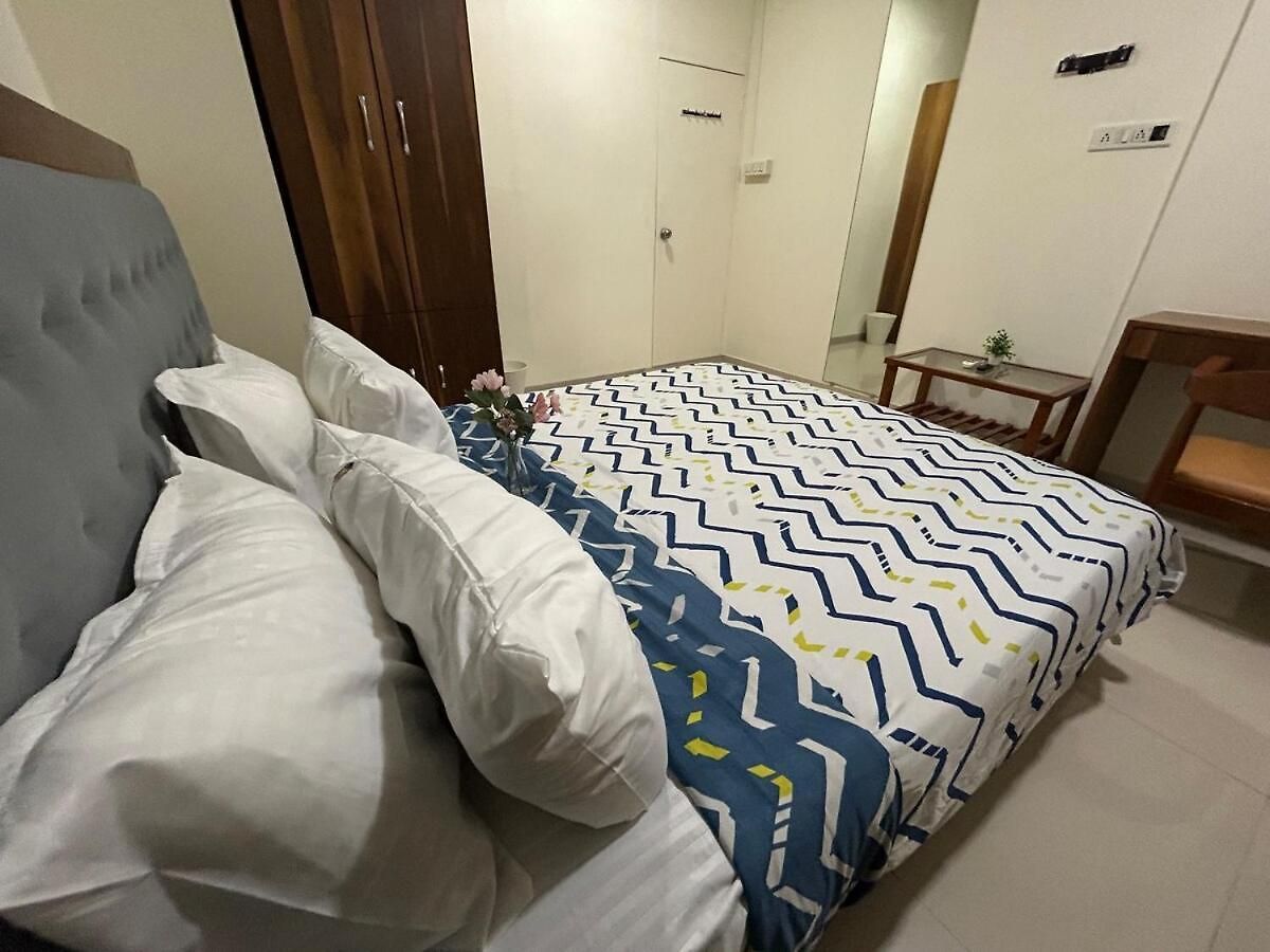 2bhk Flat Near Hiranandini Powai- Star Homes
