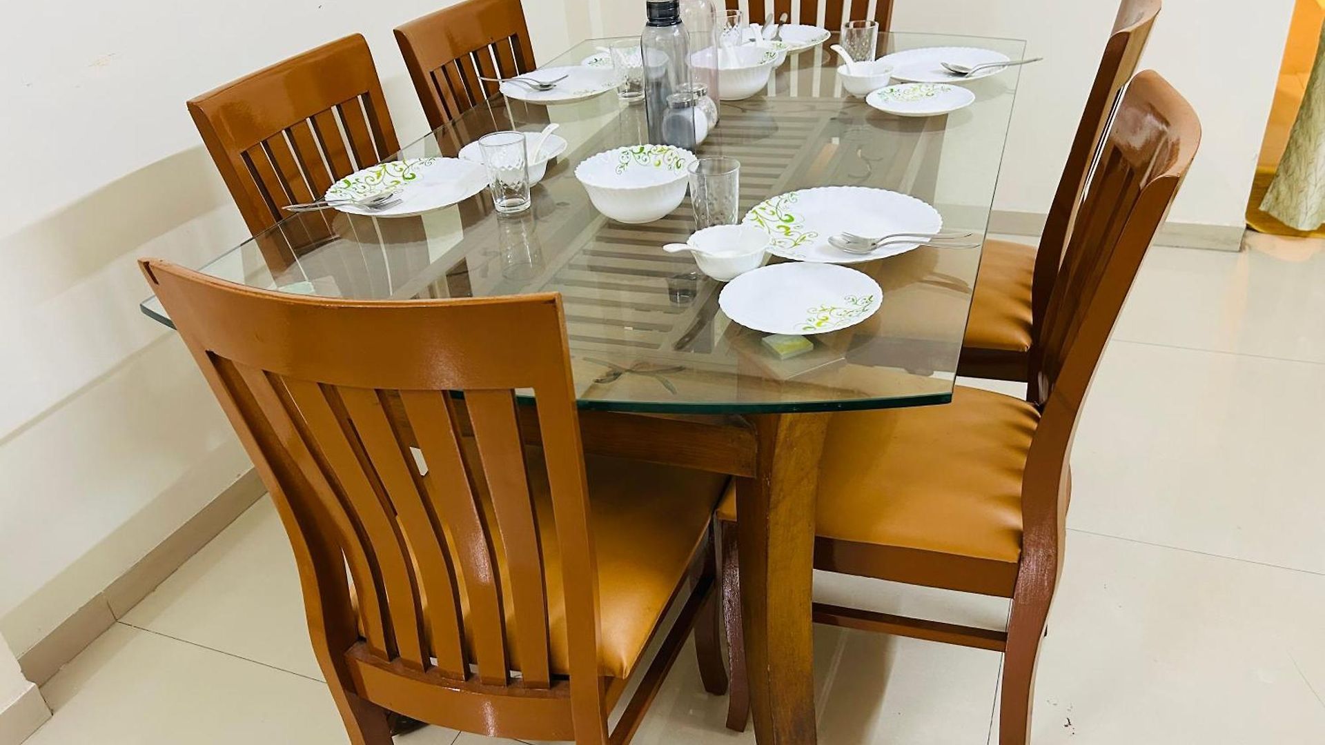 2bhk Beside Hiranandini-star Homes Powai Apartment *