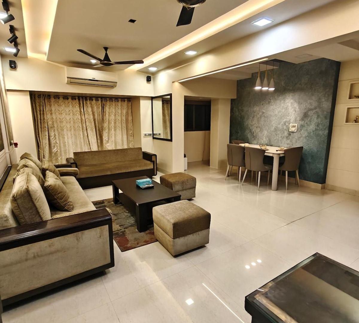 The Royal Abode Apartment *