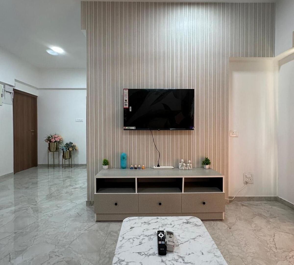 Rahuls Oasis Apartment *