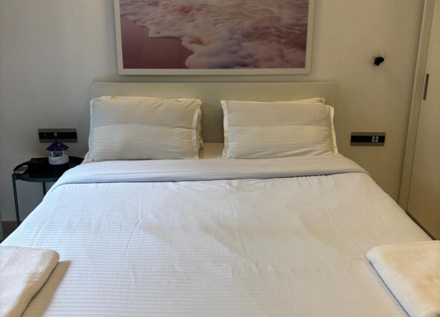 Apartment Ov Premium Near Bkc By Square One *