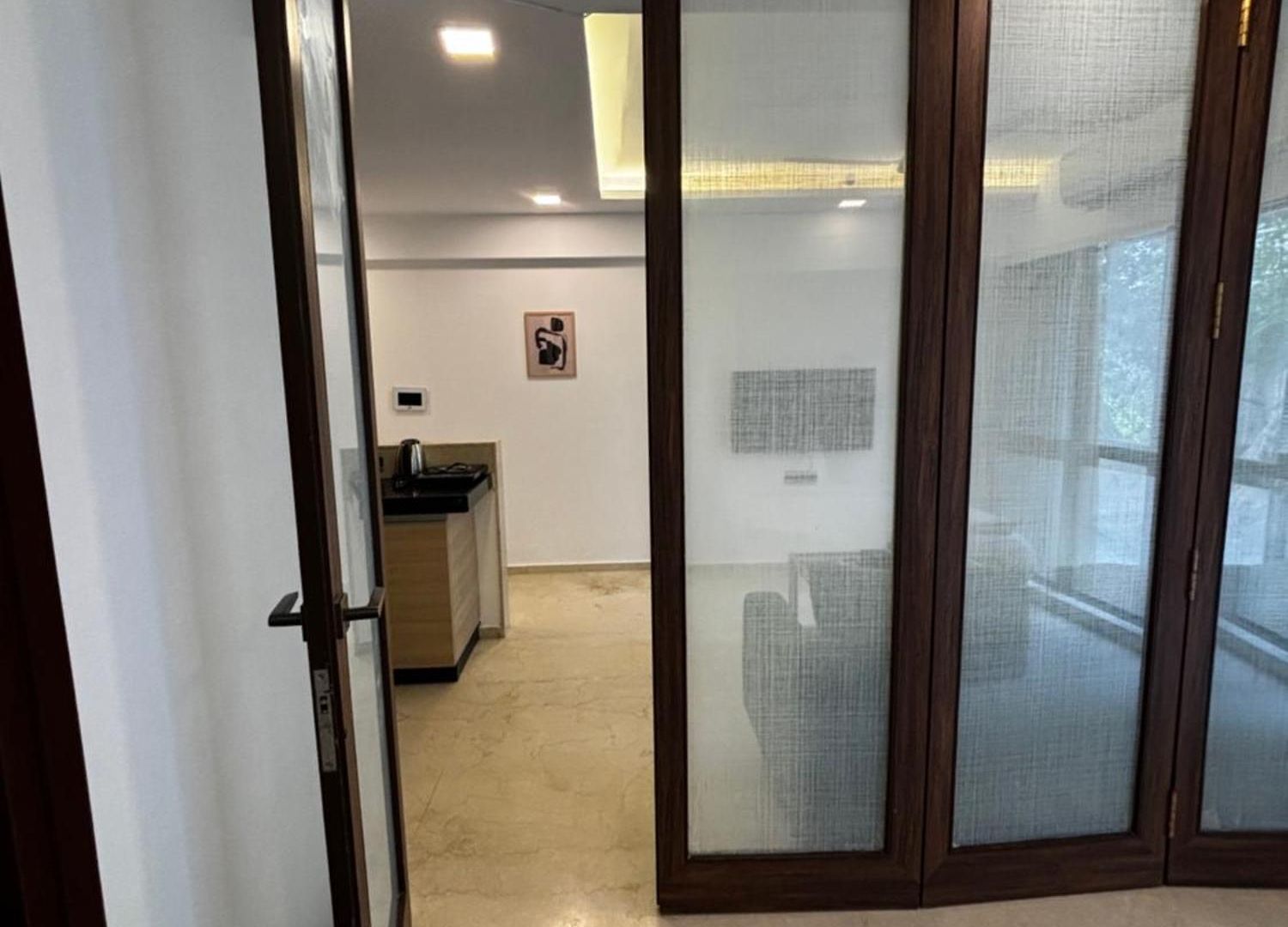 Ov Premium Near Bkc By Square One Apartment Mumbai