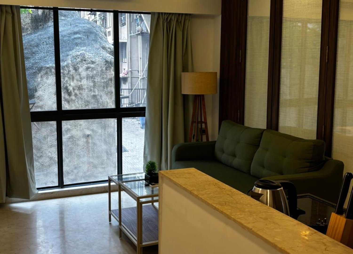 Ov Premium Near Bkc By Square One Apartment Mumbai