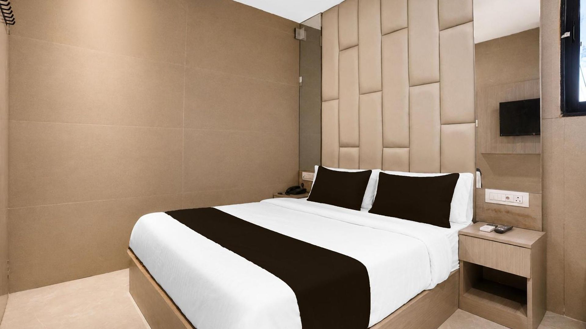 Hotel O Anika Residency Mumbai