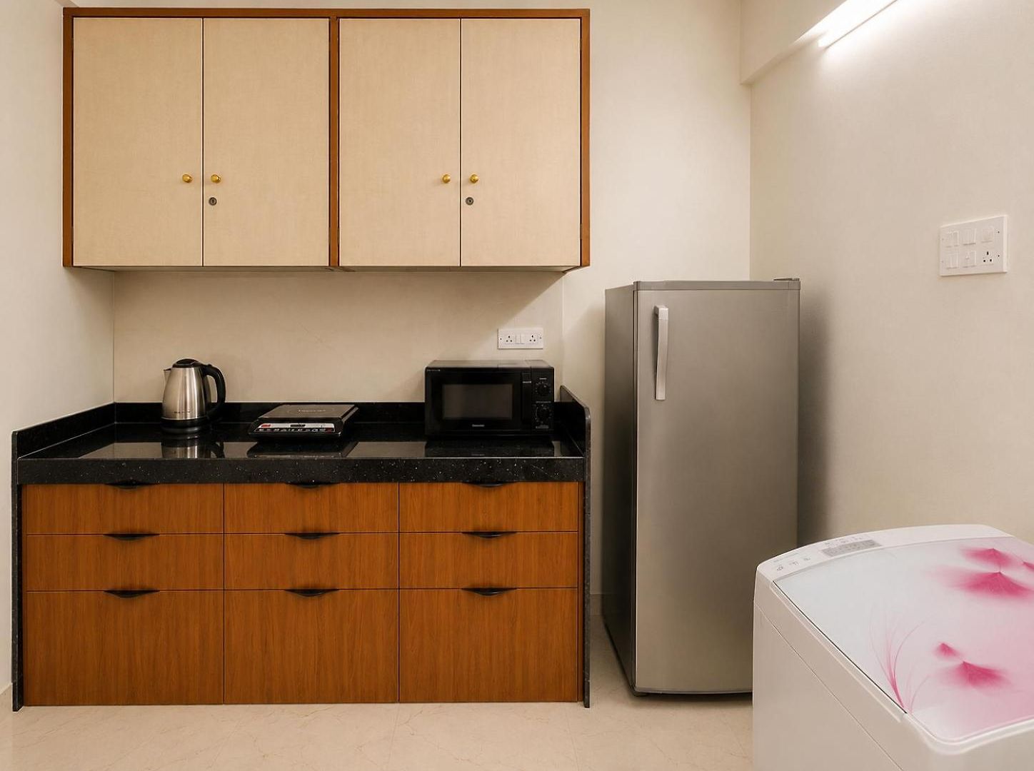 Pinakii Comfort Suites, Prabhadevi Hotel Mumbai