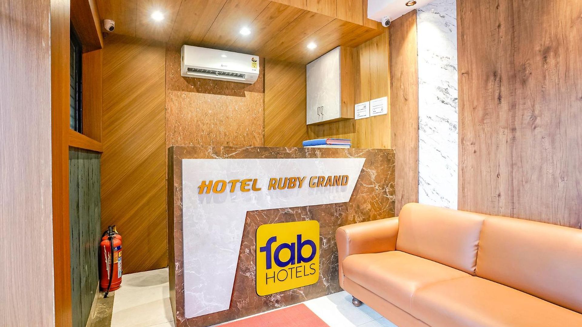 Fabhotel Ruby Grand Hotel 3*