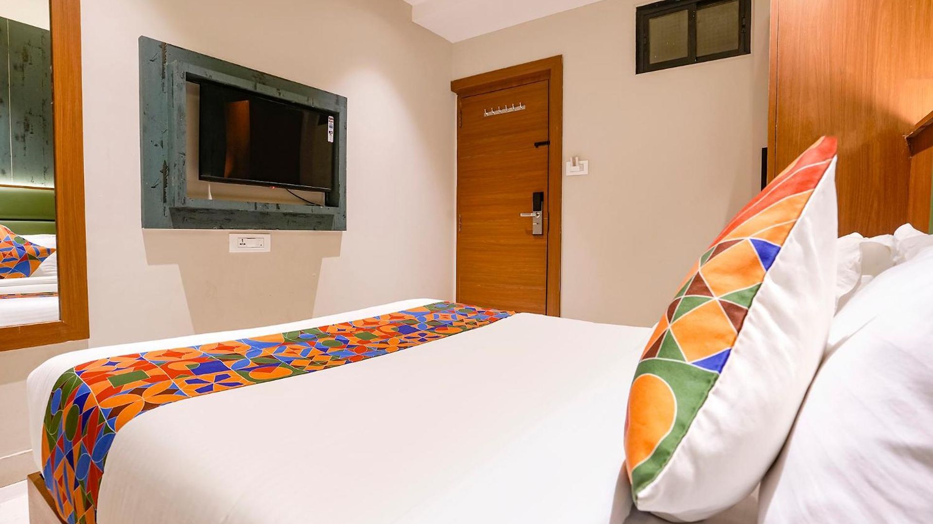 Hotel Fabhotel Ruby Grand Mumbai