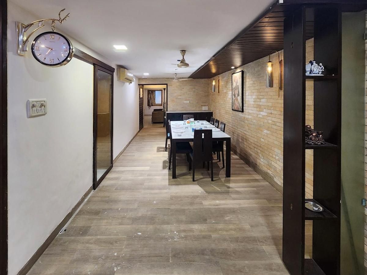 5 Bhk Peacock Perch Luxury Spacez * Mumbai