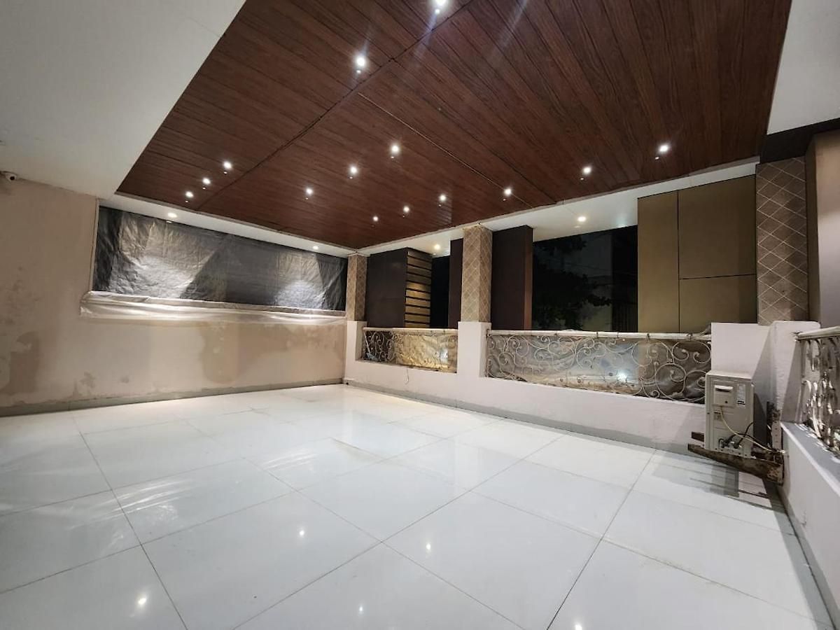 5 Bhk Peacock Perch Luxury Spacez Mumbai