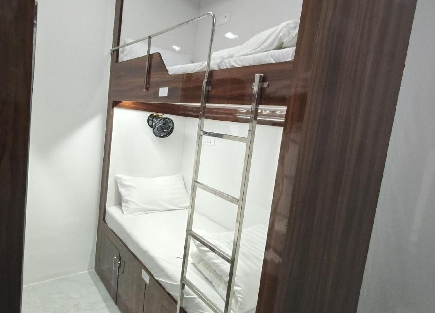 Rose Hostel