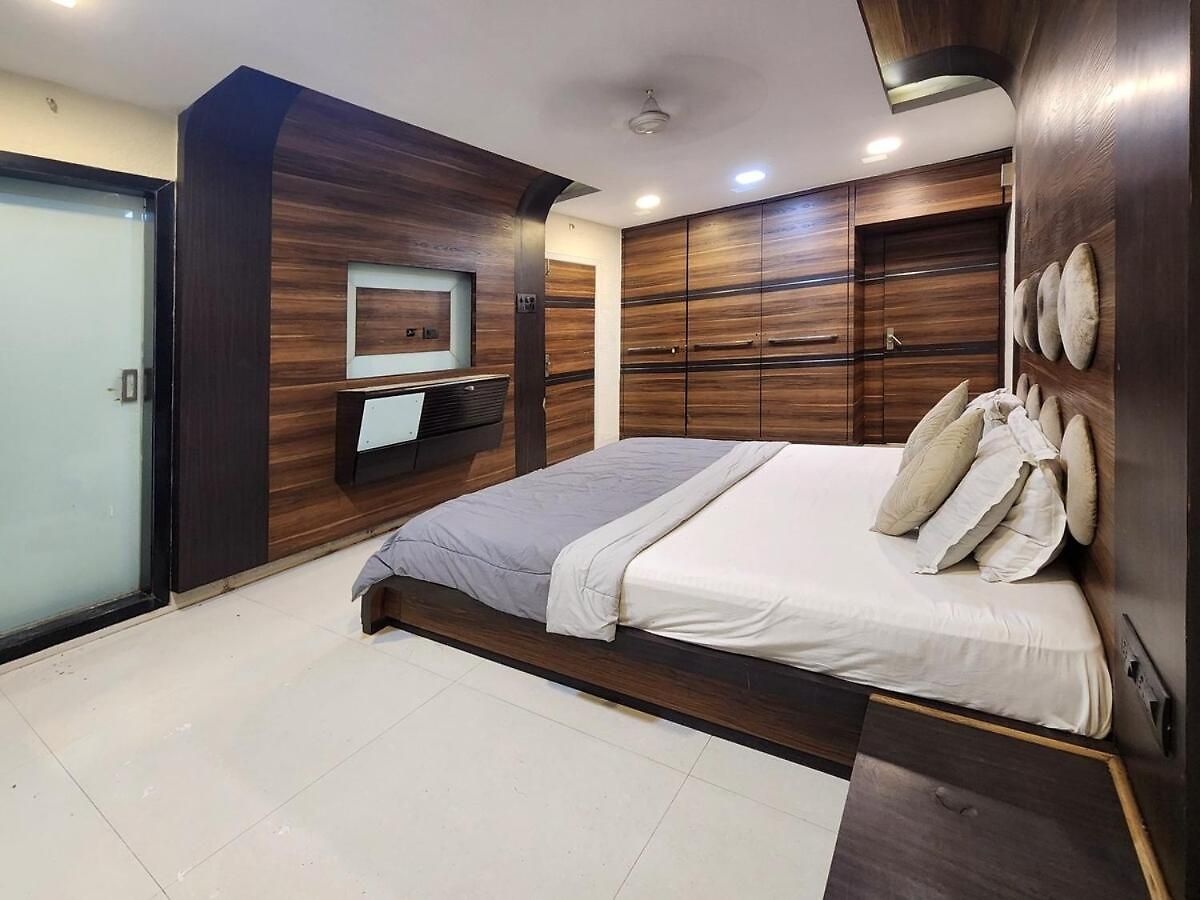Villa 5 Bhk Peacock Perch Luxury Spacez