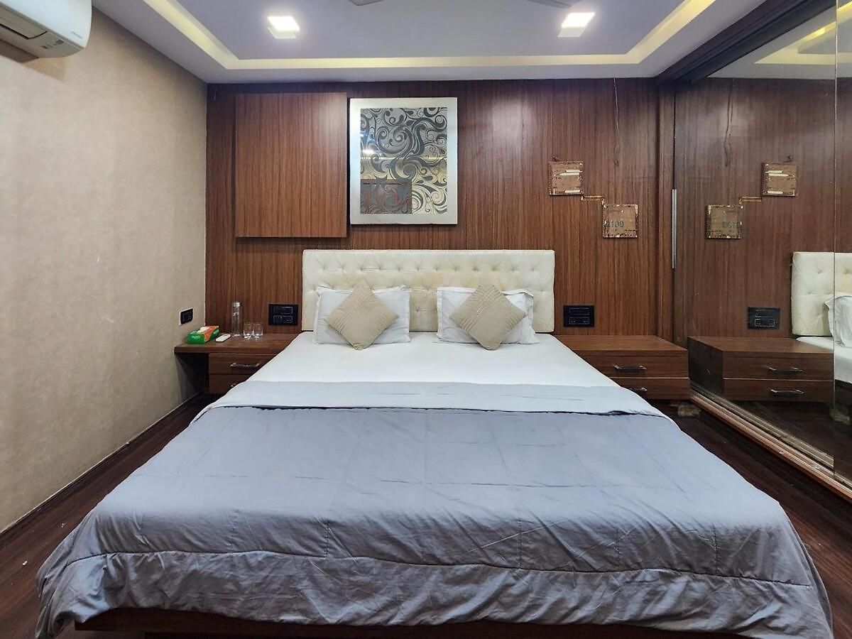 Villa 5 Bhk Peacock Perch Luxury Spacez Mumbai