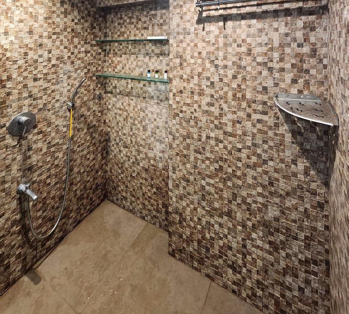 5 Bhk Peacock Perch Luxury Spacez * Mumbai