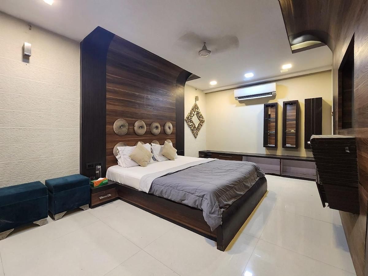 Villa 5 Bhk Peacock Perch Luxury Spacez