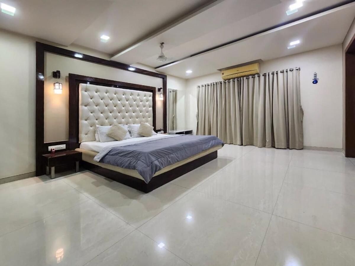 Villa 5 Bhk Peacock Perch Luxury Spacez
