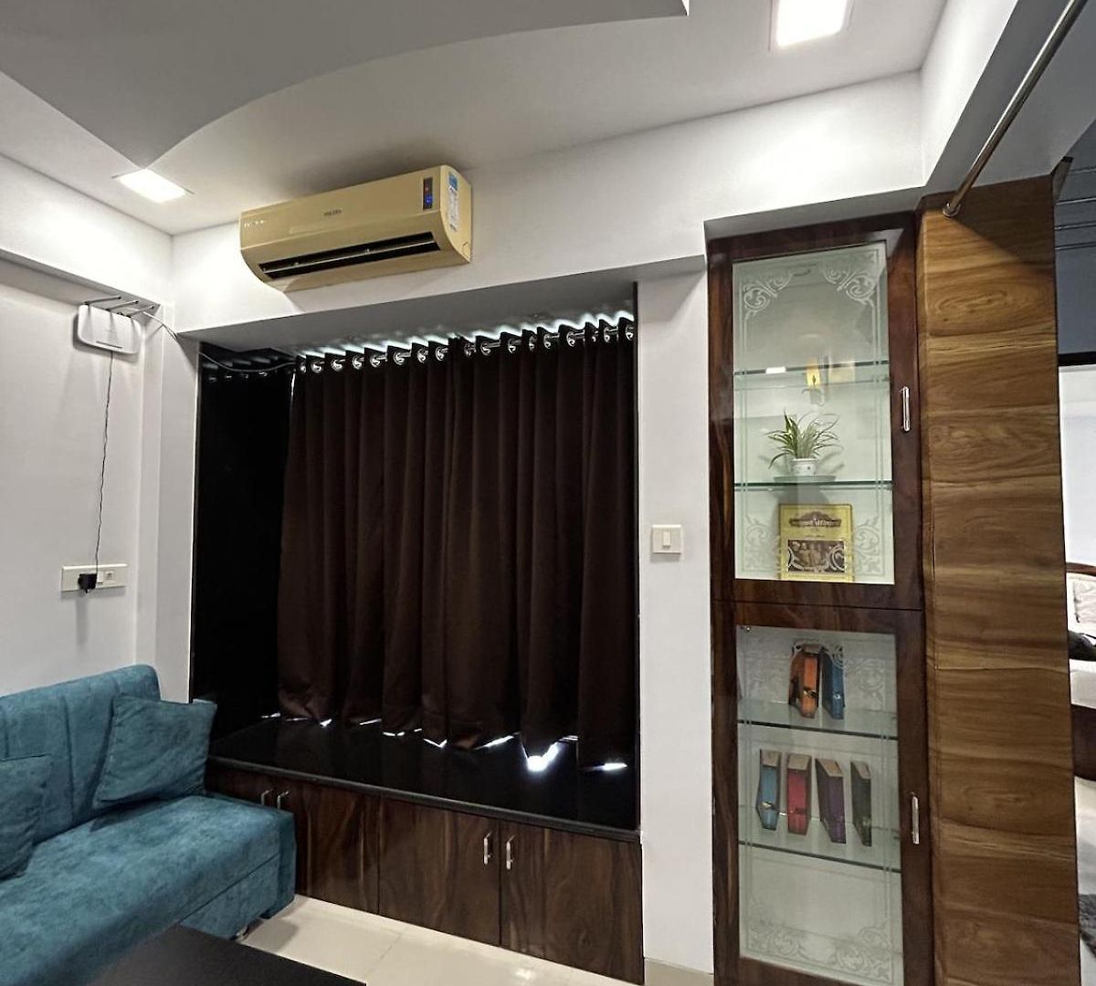 Raut No 1 1bhk Hiranandani Powai Apartment Mumbai