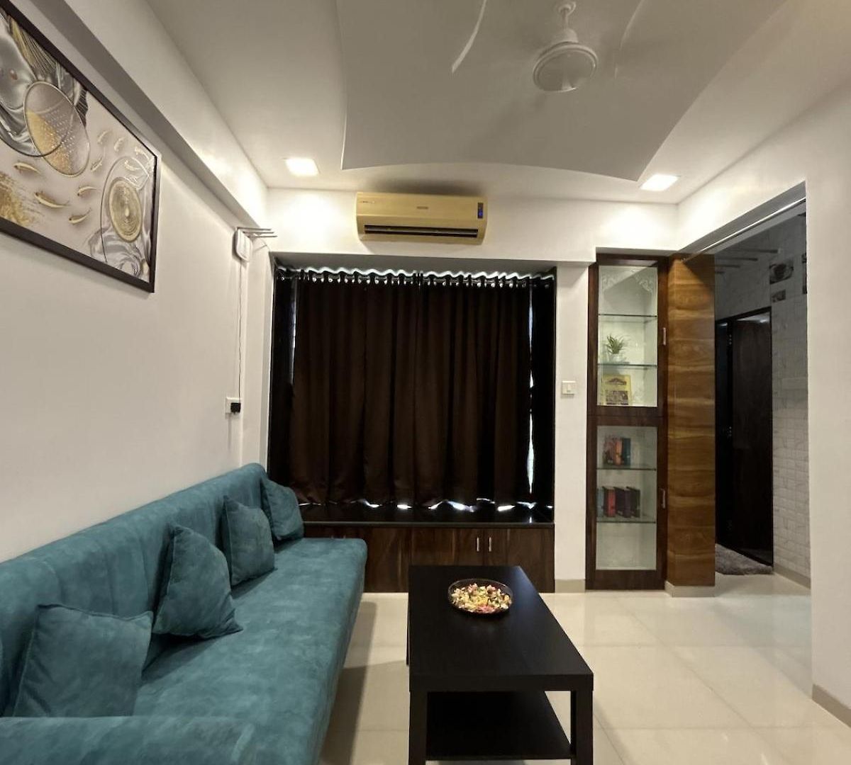 Raut No 1 1bhk Hiranandani Powai *