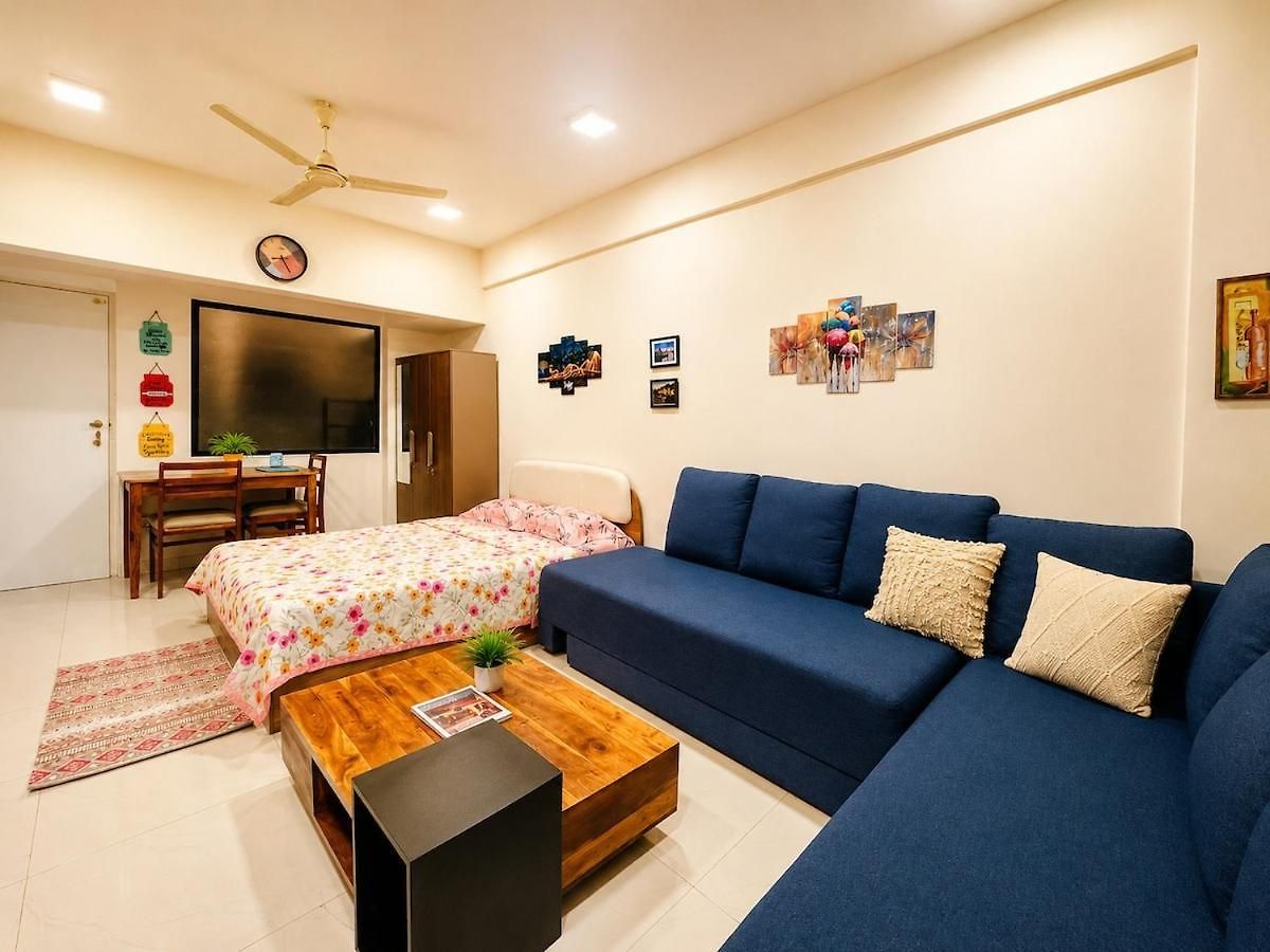 Chic & Spacious Heart Of Bandra W By Trivana Haven Apartment *