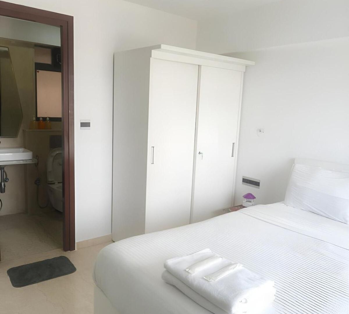 Marbella Near Bkc Pool, Wi-fi, Kitchen *