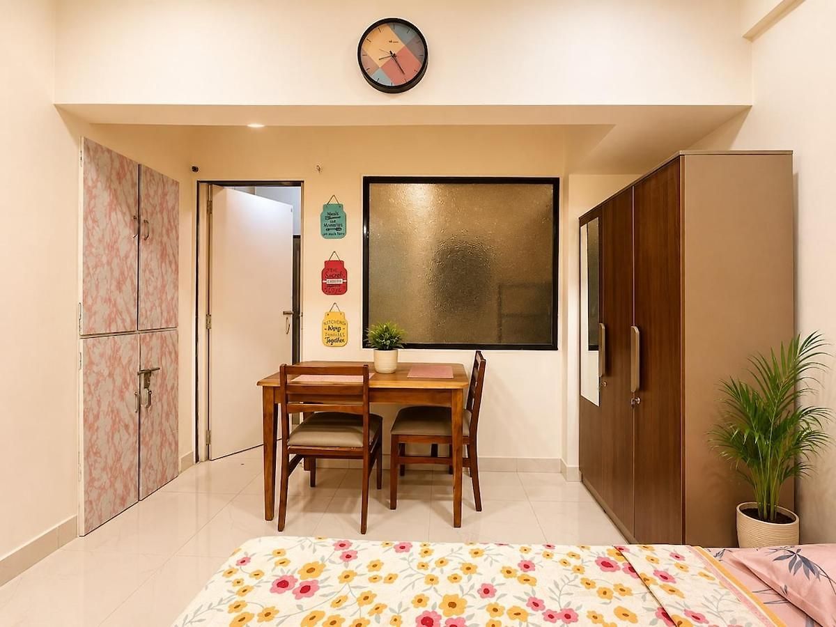 Apartment Chic & Spacious Heart Of Bandra W By Trivana Haven
