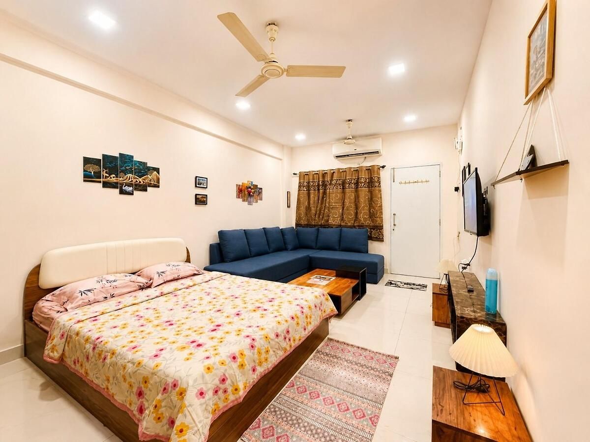 Chic & Spacious Heart Of Bandra W By Trivana Haven *