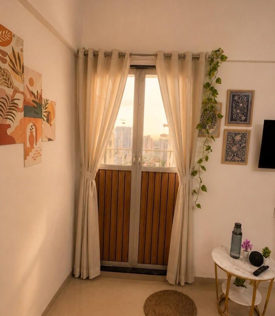 Apartment The Sky Heights - Name Says It All!!