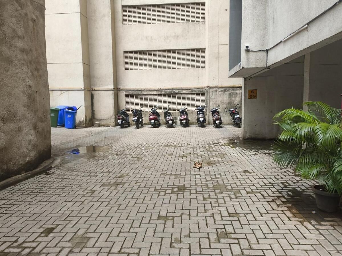 Marbella Near Bkc Pool, Wi-fi, Kitchen Apartment Mumbai