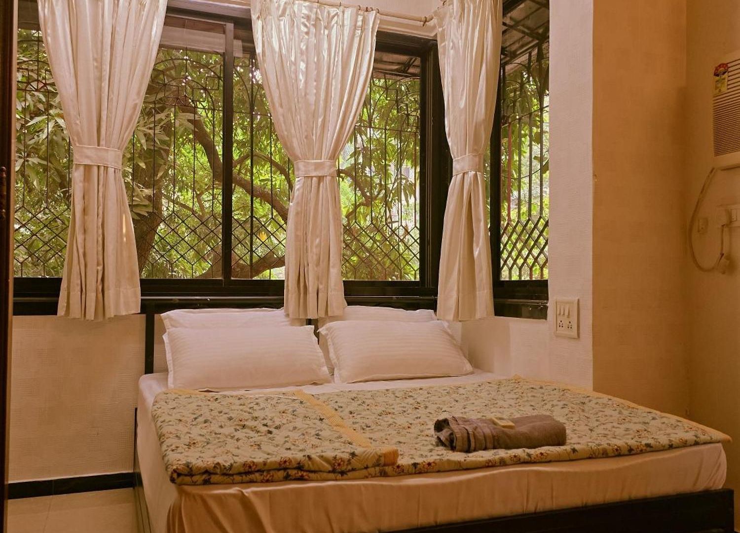 Kaypee Mansion - 3 Bedroom *