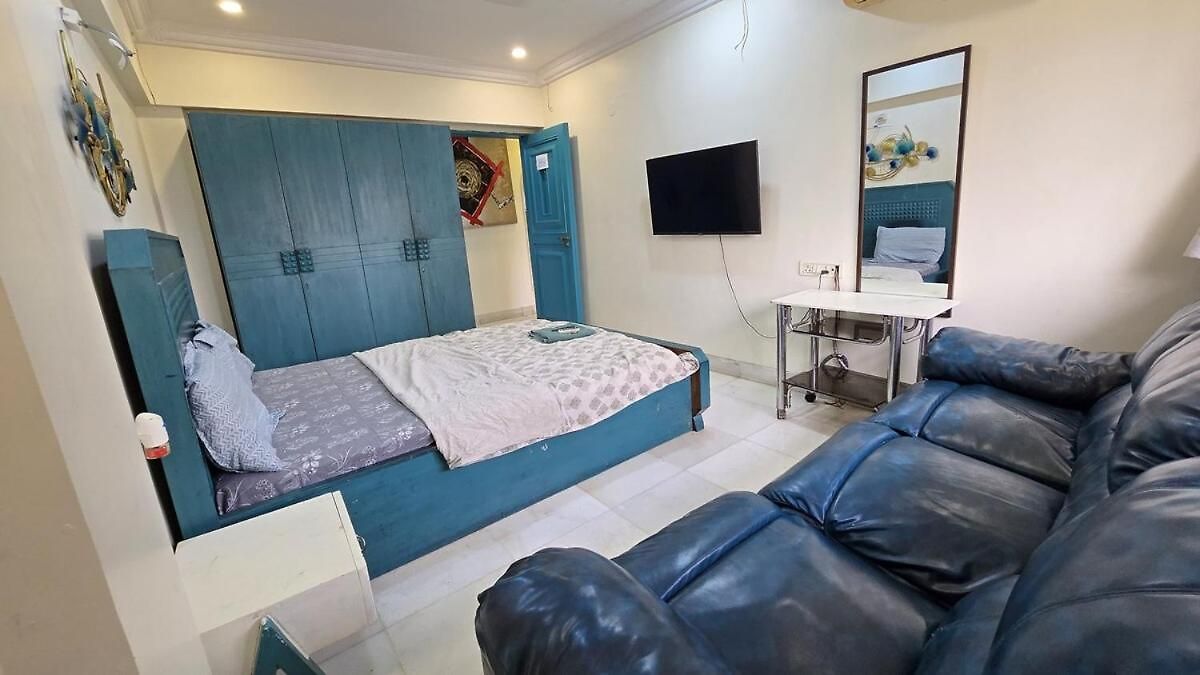 Butterfly 4 Bedroom Apartment *