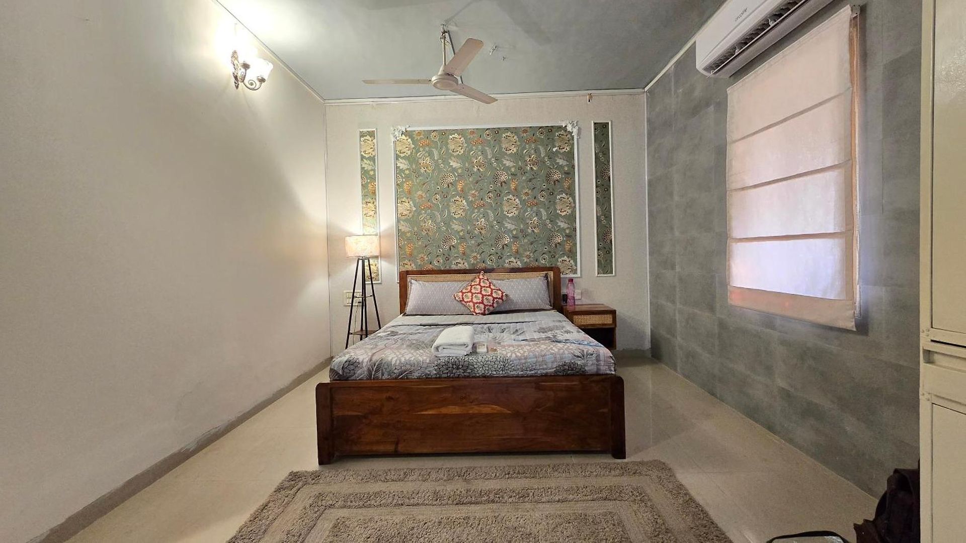 Annapura Floral- 4 Bedroom * Mumbai