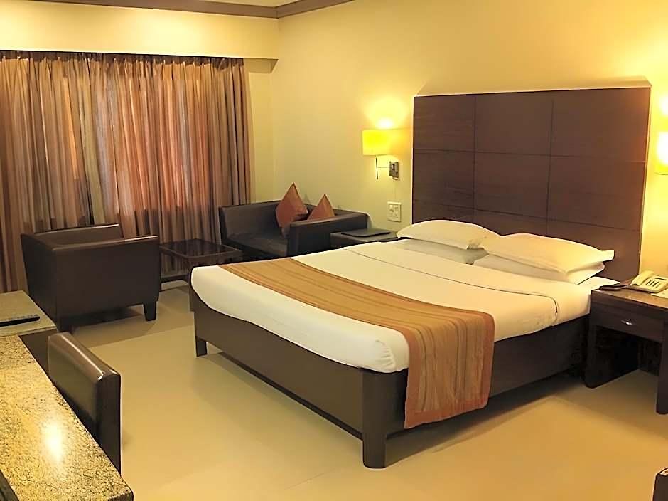 Kings International Juhu 3*