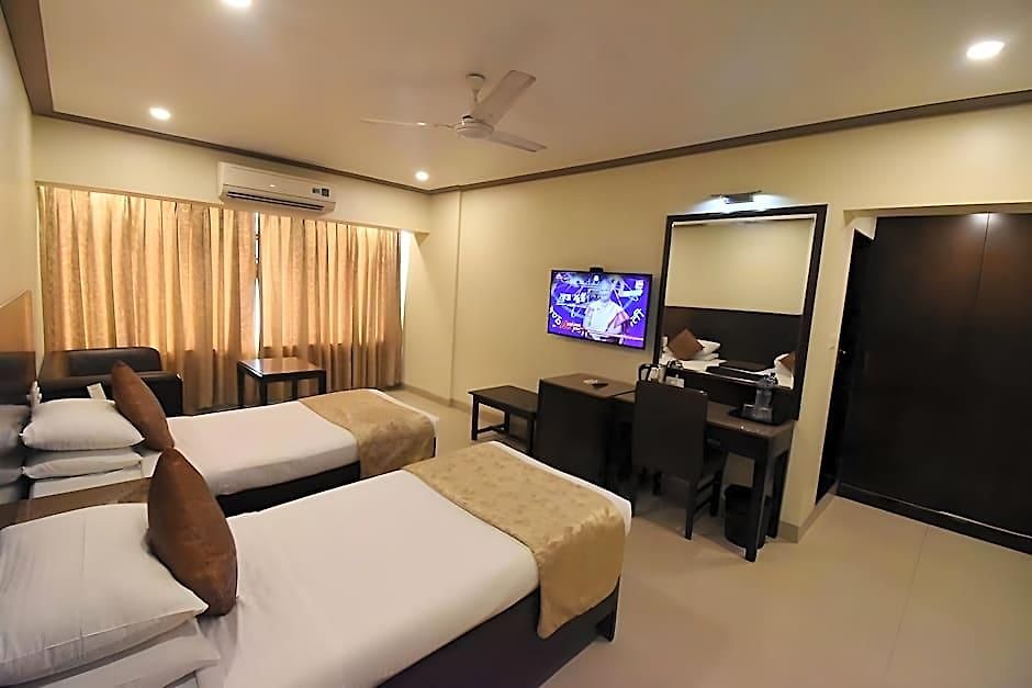 Kings International Juhu 3*