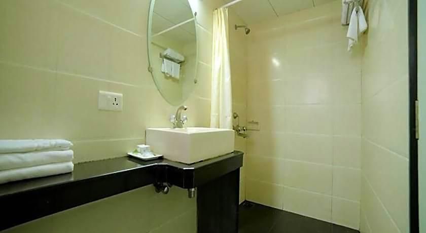 Kings International Juhu
